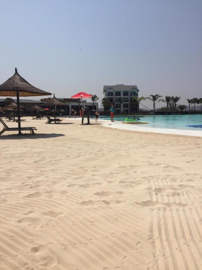 The Blyde - Beachfront Претория Экстерьер фото